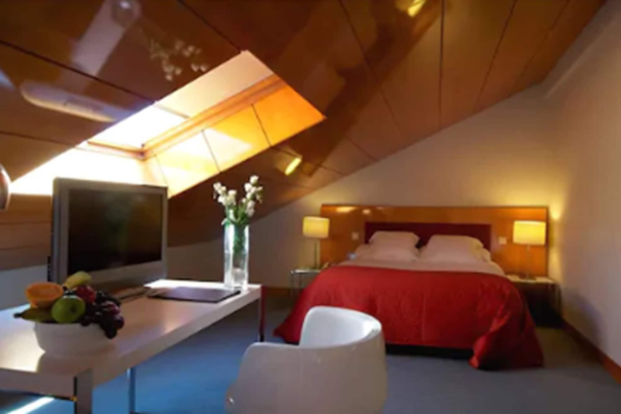 Suite Prado Madrid Room photo