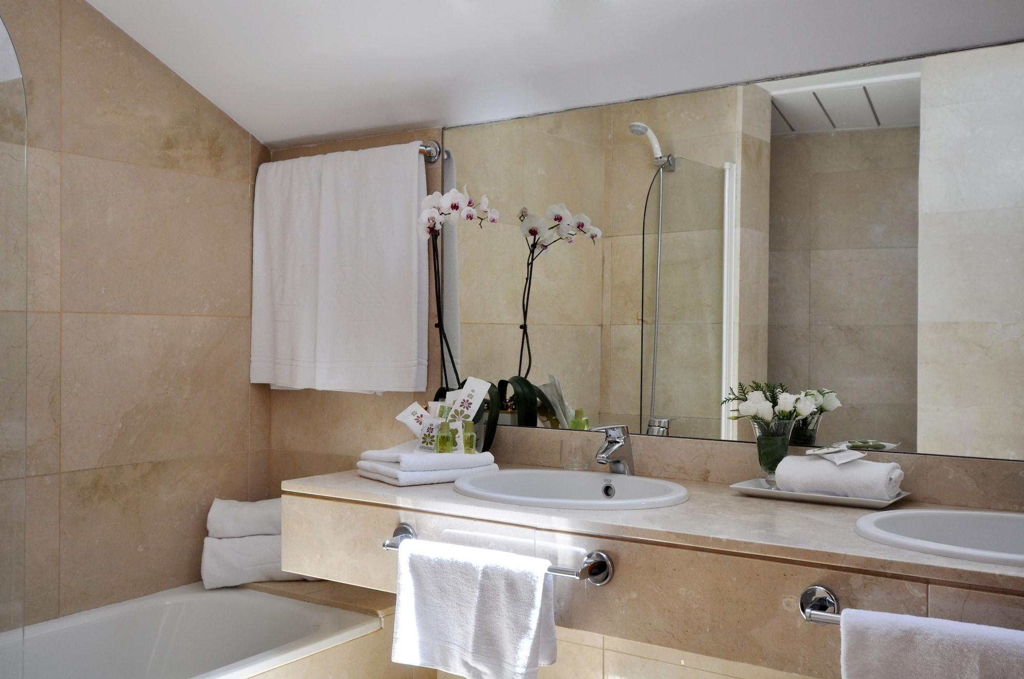 Suite Prado Madrid Exterior photo