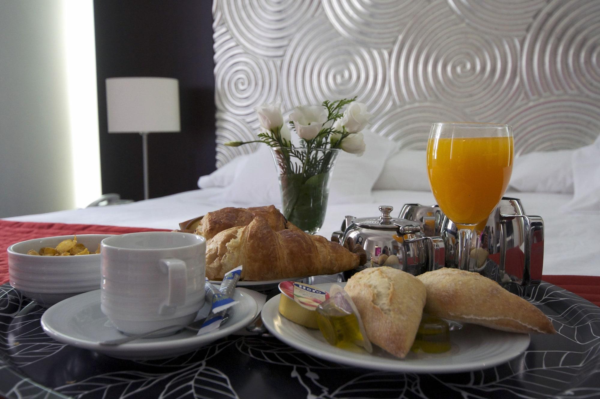 Suite Prado Madrid Exterior photo