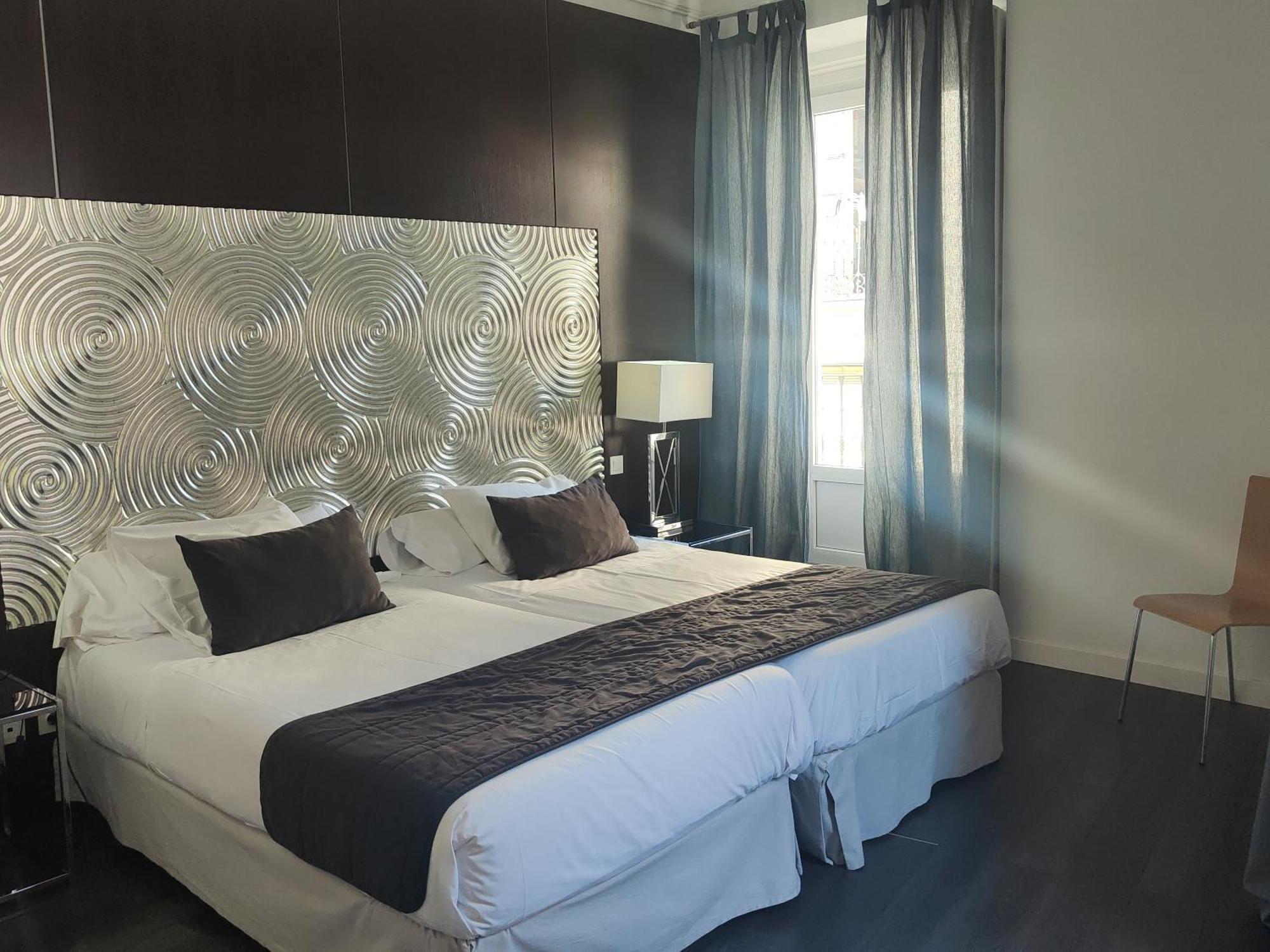 Suite Prado Madrid Exterior photo